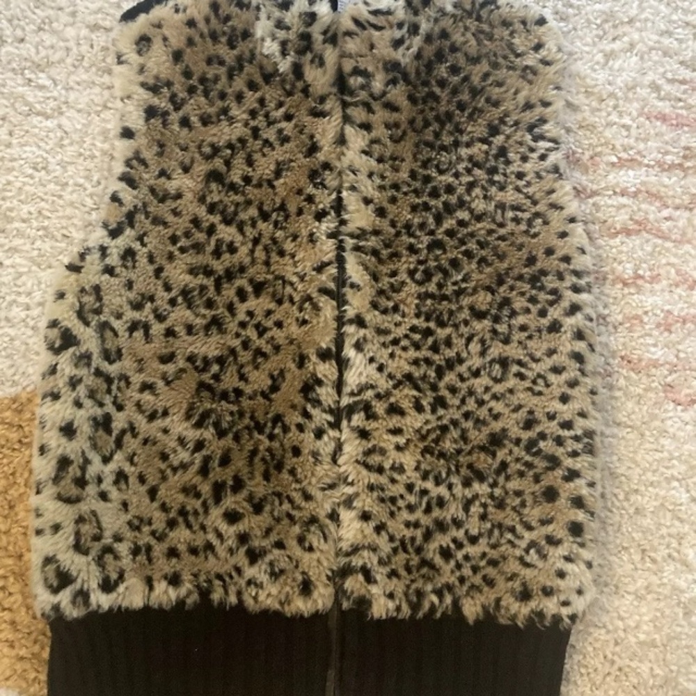 Leopard Print Faux Fur Vest